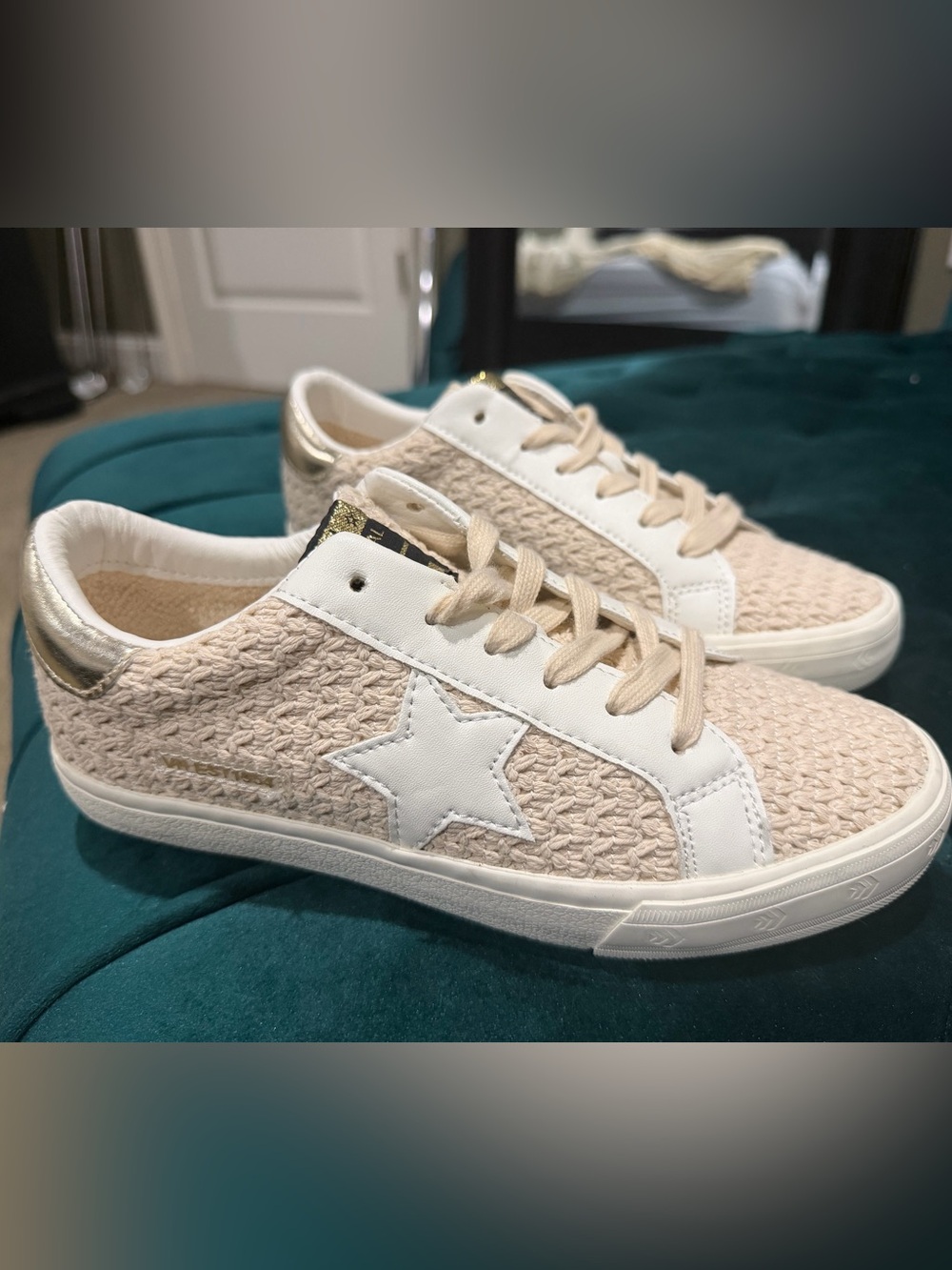Vintage Havana Beige Knit Star Sneakers with White Trim